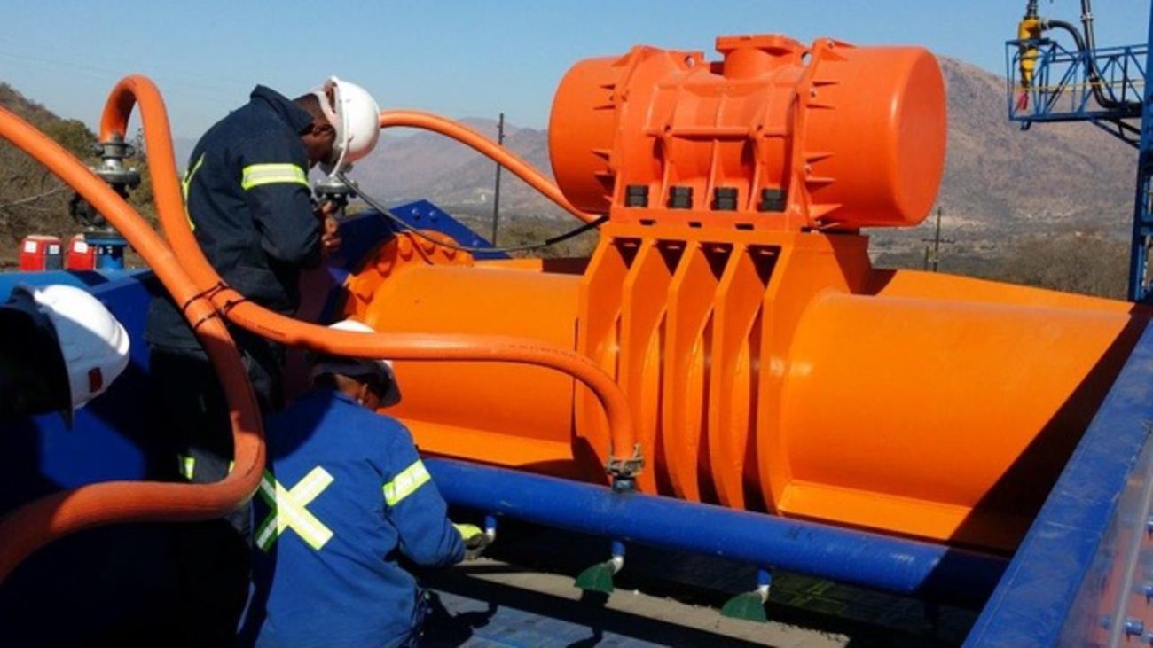 MVE_Electric_Movovibrators_Screening_Machines_BENCO_South-Africa_05-2013(002) (1)